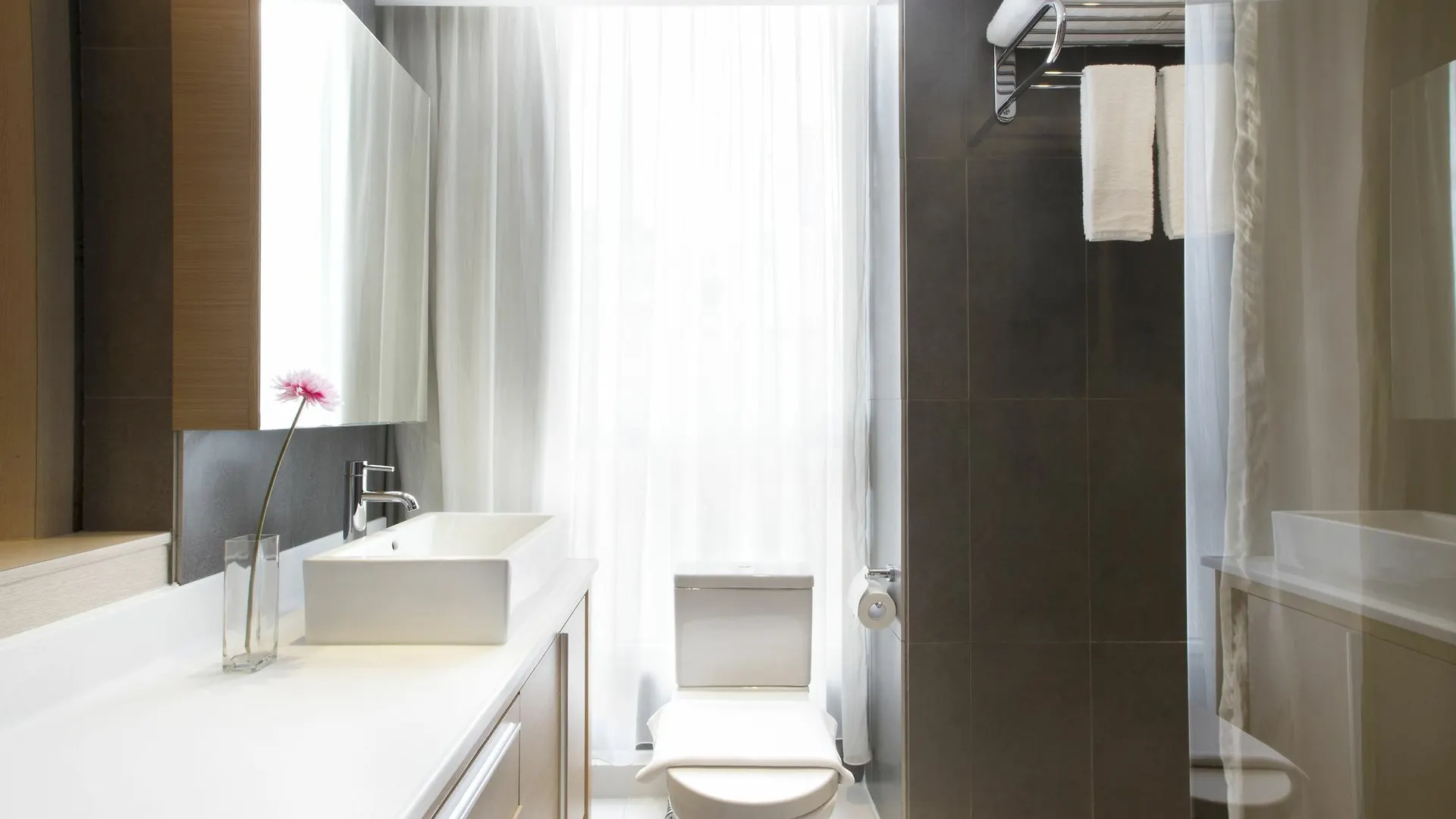 Largos Residences Hong Kong Apartment