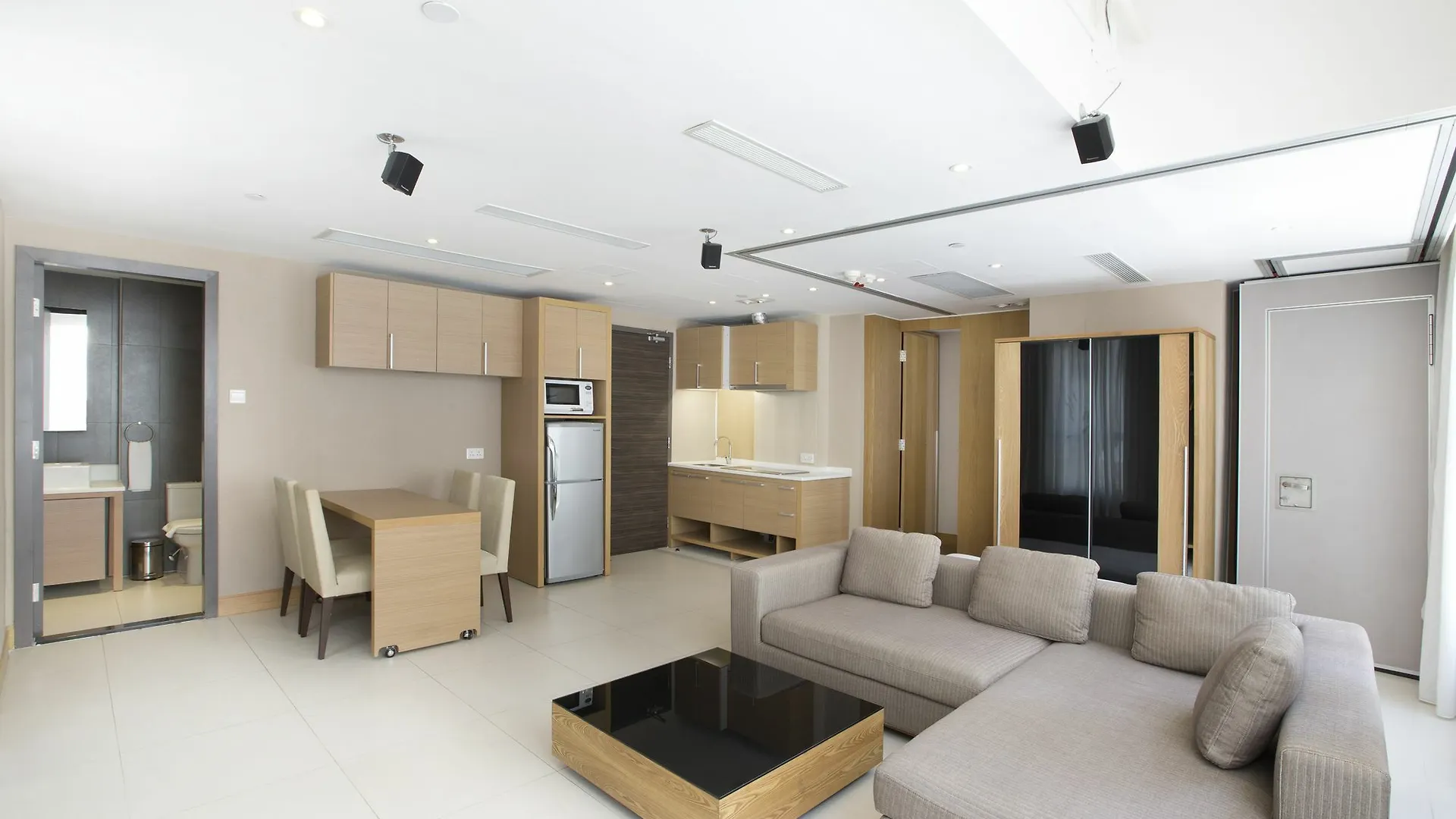 Apartment Largos Residences Hong Kong