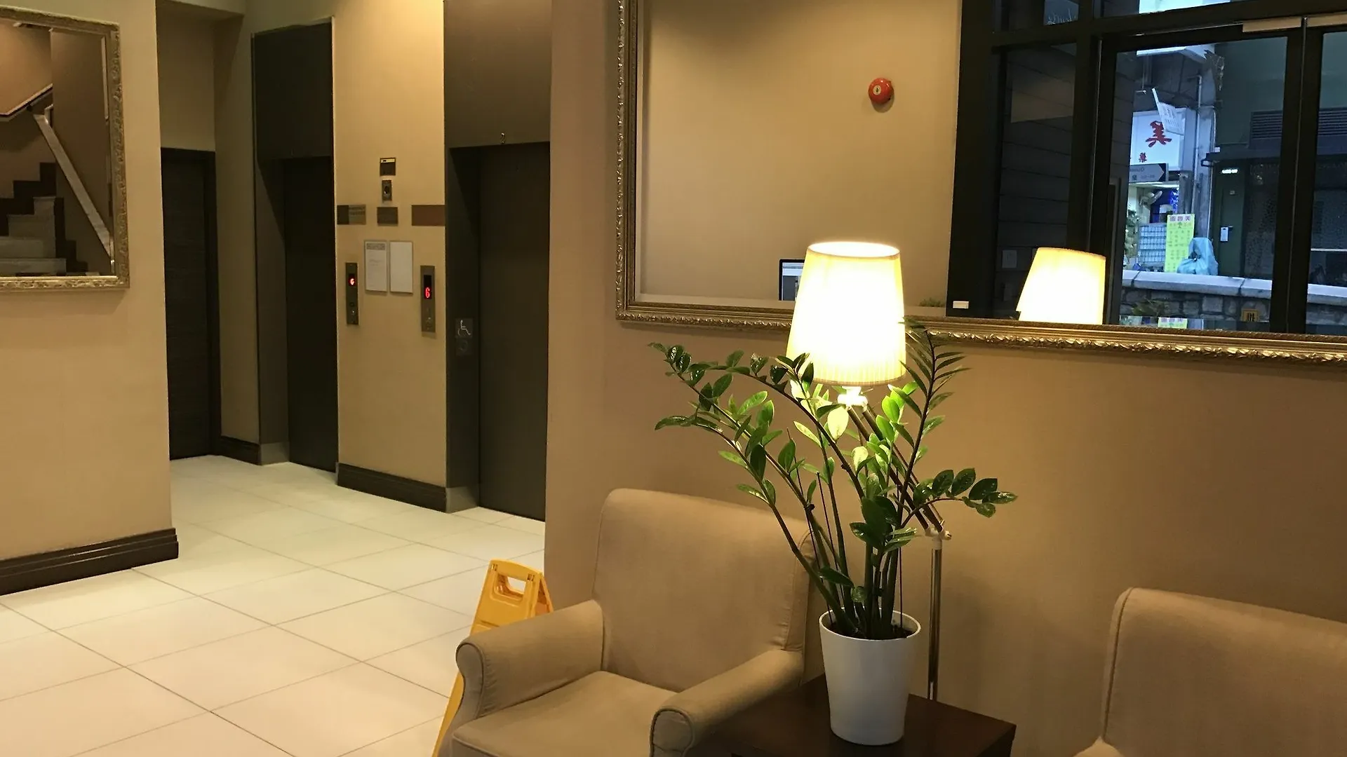 Largos Residences Hong Kong 0*,